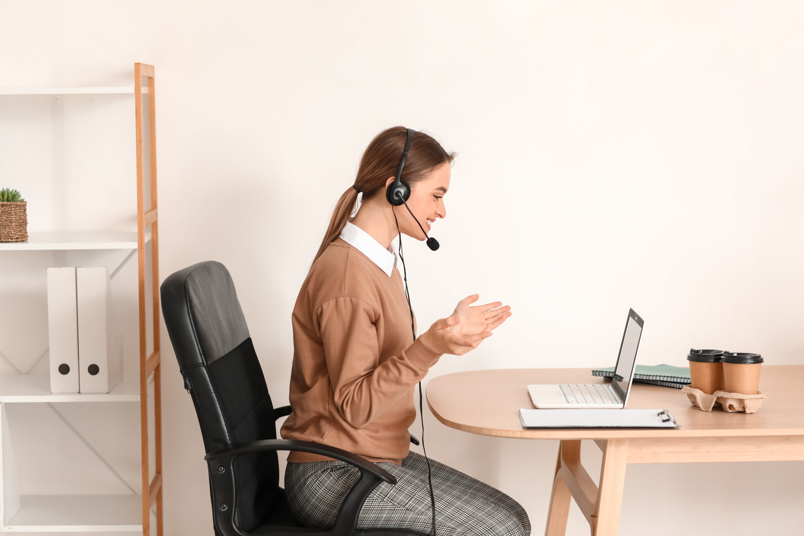 24/7 Answering Services: Don't Miss Your Clients Calls
