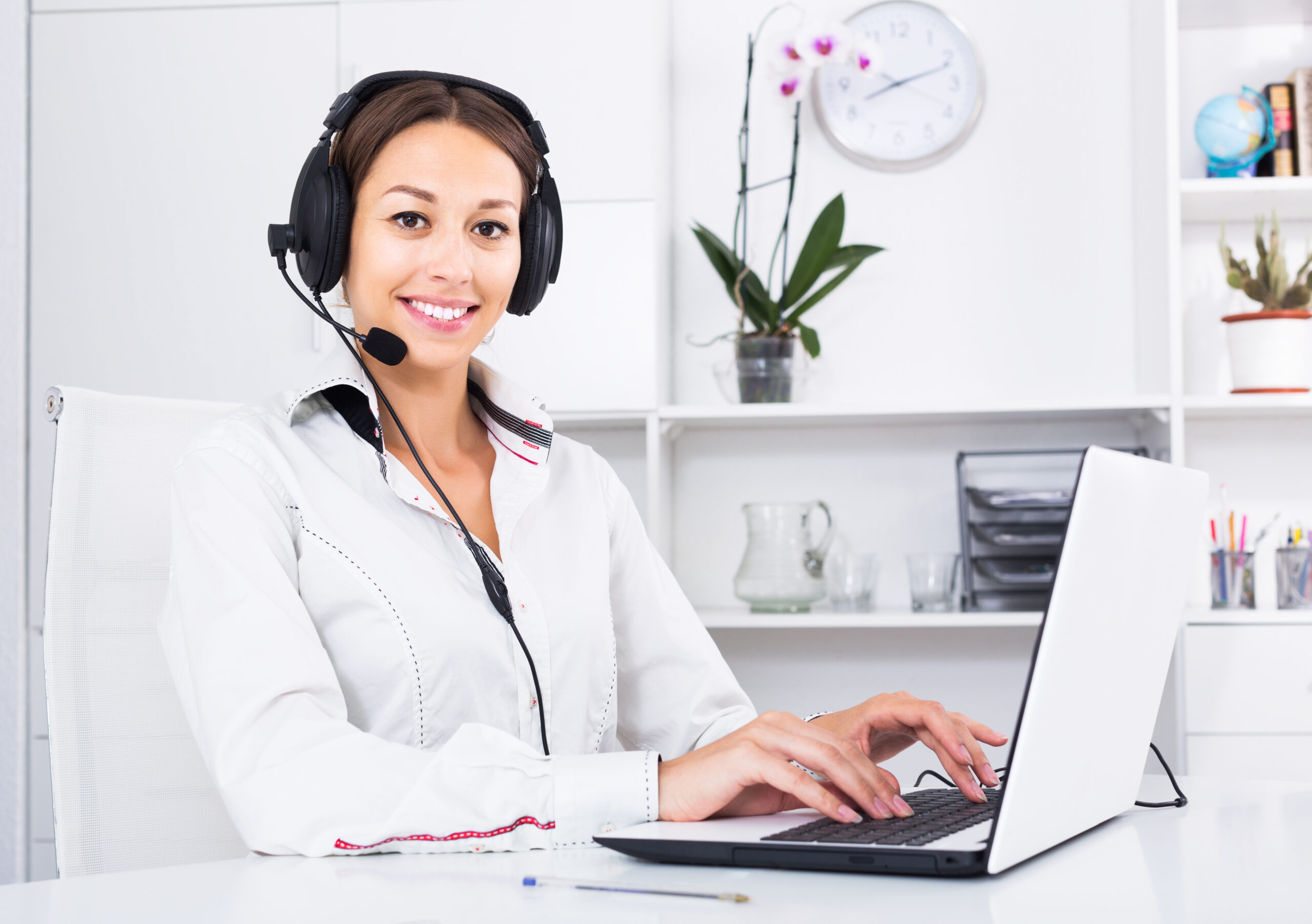 Why Medical Practices Need Professional Answering Services Today